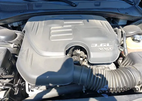 2018 Dodge Charger Sxt Rwd z USA, uszkodzony, nr VIN 2C3CDXBG2JH319342